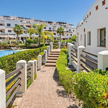 Διαμέρισμα Amazing Sea View Townhouse Εστεπόνα