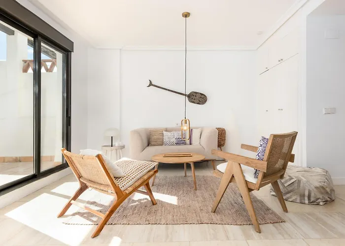 Sunset Golf Apartment