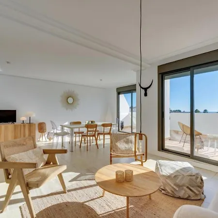 Amazing Sea View Townhouse