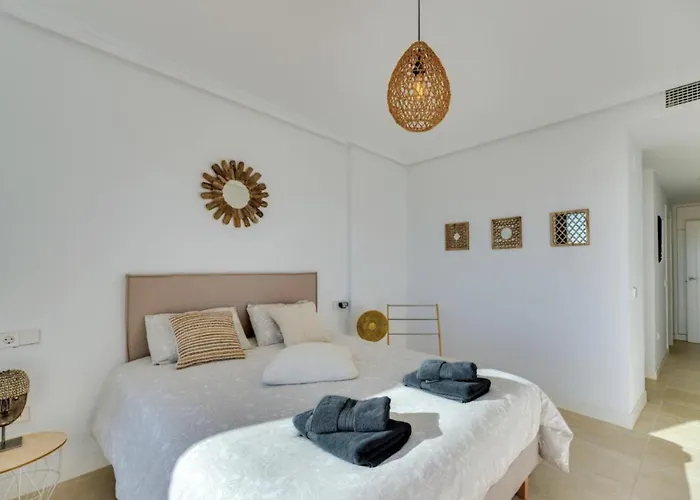 Sunset Golf Apartment Estepona